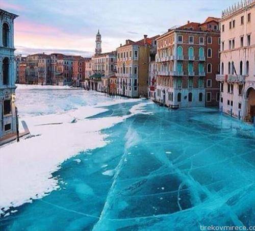 Венеција   под мраз,  жителите велат дека не помнат вакво нешто