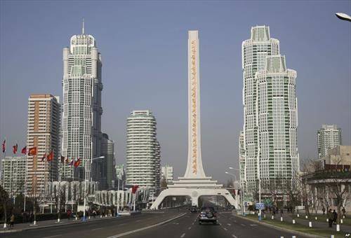 поглед кон новиот дел на Пјонг Јанг, главниот град на Северна Кореја 