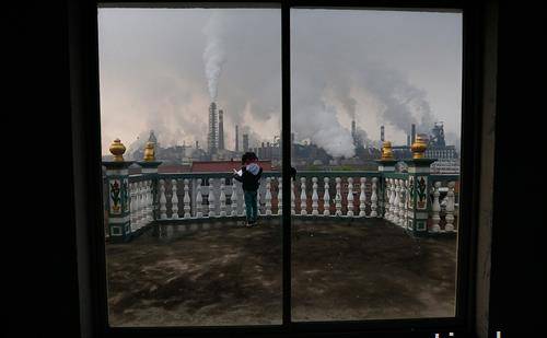 челичарница среде град во Кина
