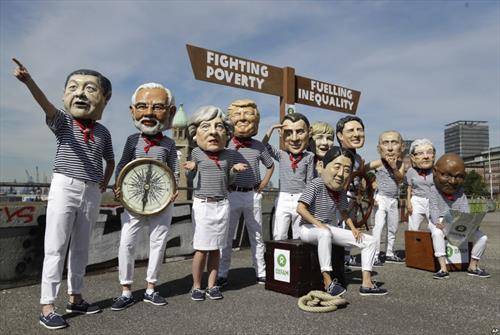 лидерите на самитот Г-20, во кукли