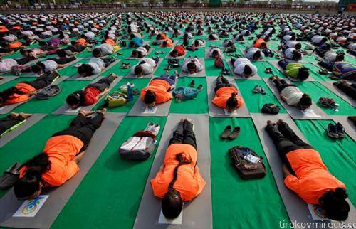меѓународен ден на јогата во  Индија