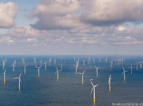 , во Германија ветерници на ветер во море