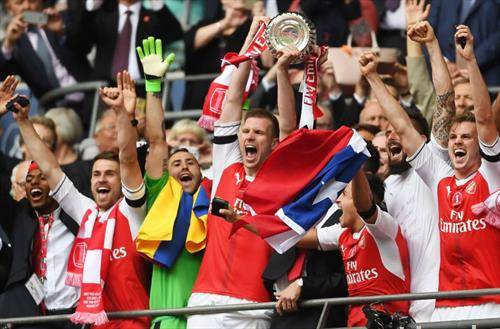 Арсенал го освои Англискиот фудбалски куп 
