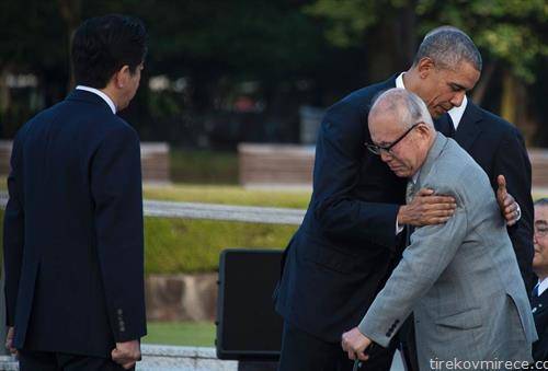 претседателот на САД кои пред 71 година фрлија атомска бомба во Јапонија и преживен од Нагасаки