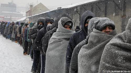 во Белград под отворено небо на температури под нулата спијат повеќе од 1200 бегалци.