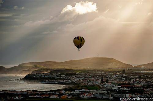Фестивал за балони на топол воздух во Азорес, Португалија
