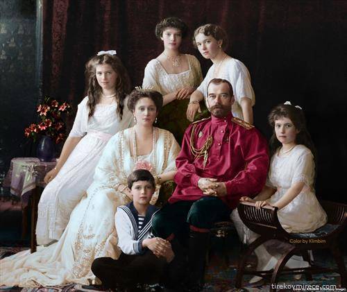 Царот Никола II и неговата фамилија се поврзани со јајцата на Феберже