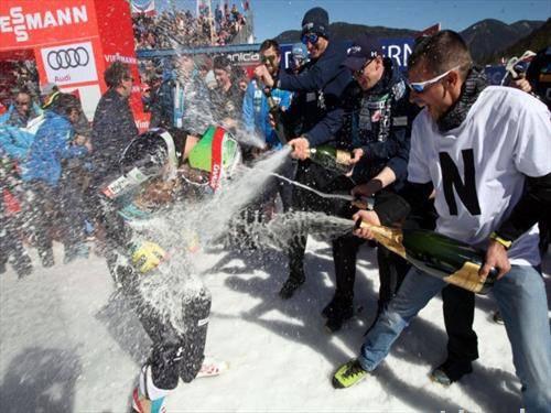 Словенецот Роберт Крањец се прости од ски скоковите