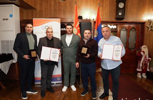 училиштен спорт